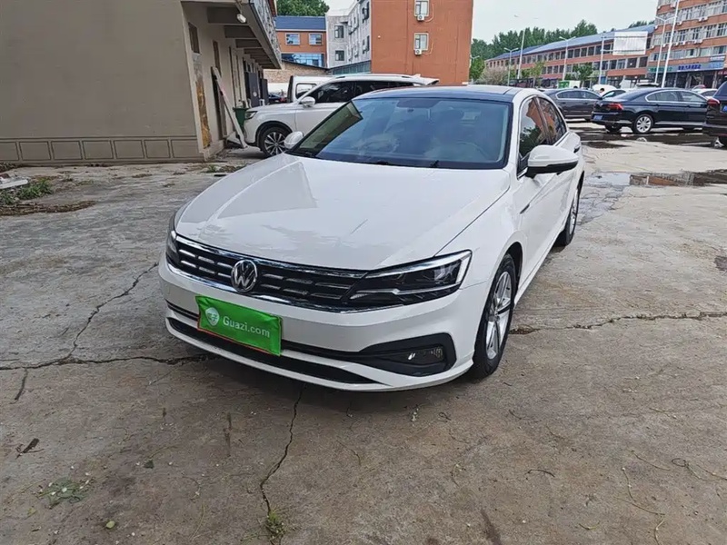 Volkswagen Lamando