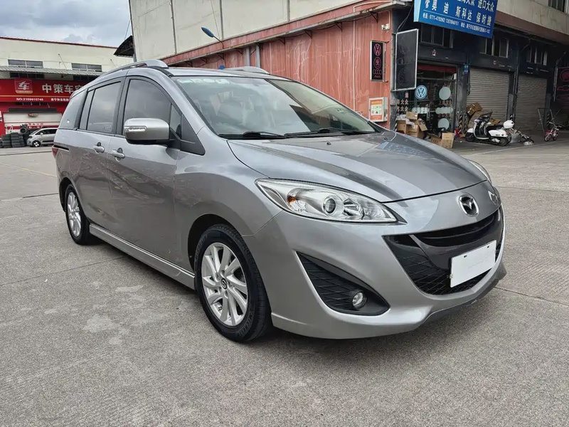 Mazda 5