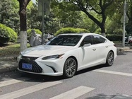 Lexus ES 2023
