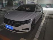 Volkswagen Sagitar 2021