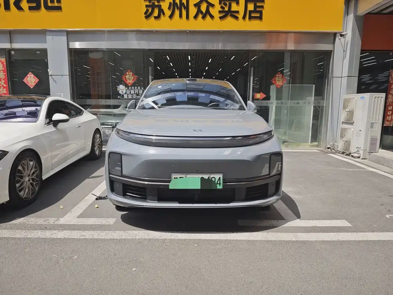 Li Auto L7