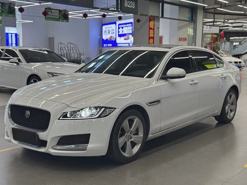 Jaguar XF 2021
