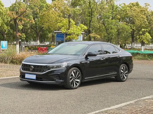 Volkswagen Passat 2022
