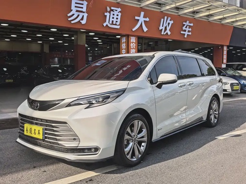 Toyota Sienna 2024