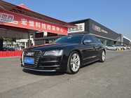 Audi S8 2013