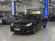 Toyota Crown 2018