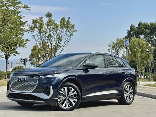 Audi Q4 e-tron 2023