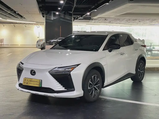 Lexus RZ 2023