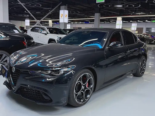 Alfa Romeo Giulia 2023