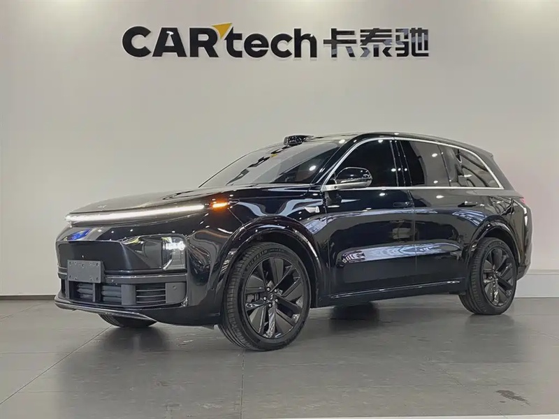 Li Auto L8