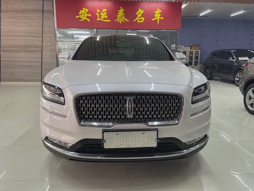 Lincoln Nautilus 2021