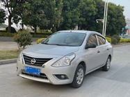 Nissan Sunny 2016