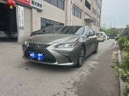 Lexus ES 2024
