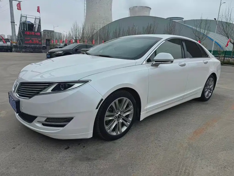 Lincoln MKZ