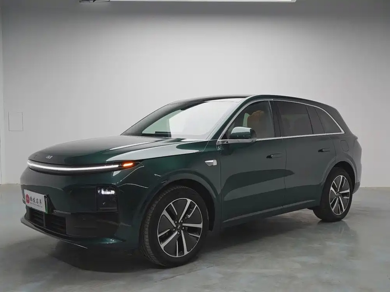 Li Auto L6