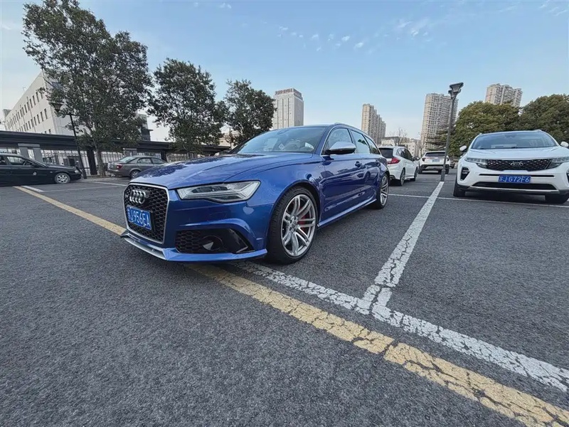 Audi RS 6
