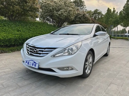 Hyundai Sonata 2012