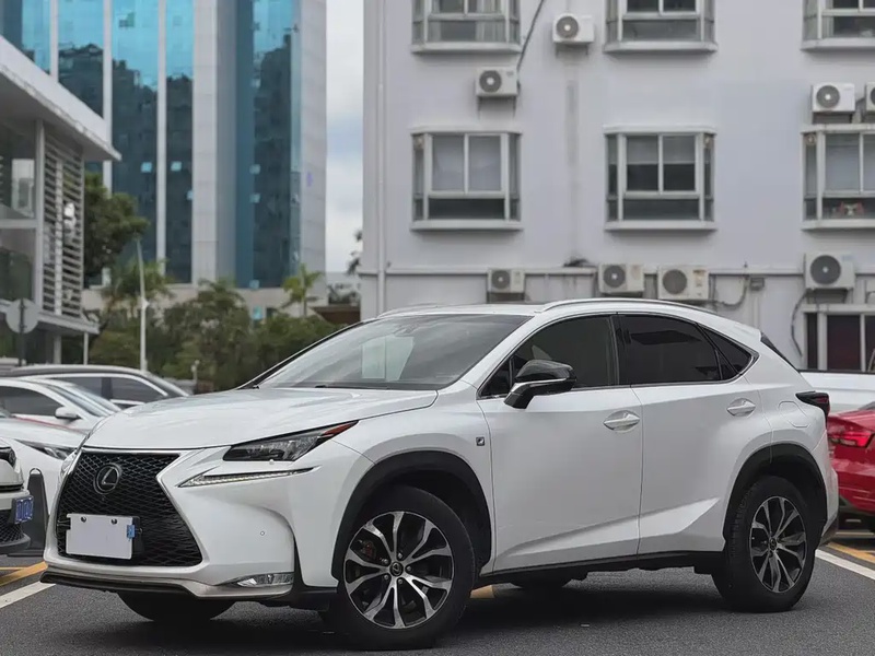 Lexus NX