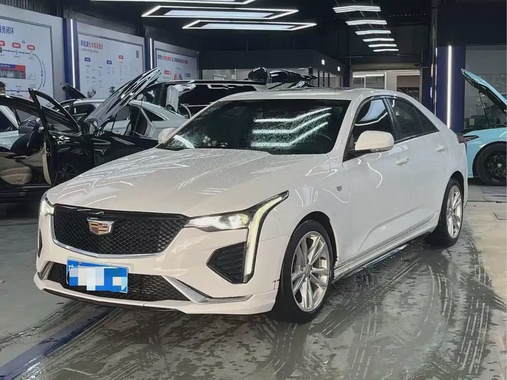 Cadillac CT4 2021