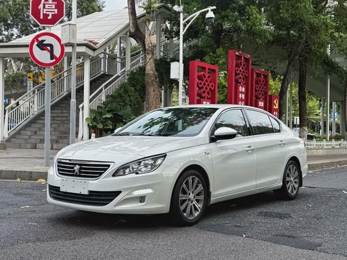 Peugeot 408 2016