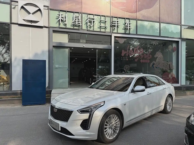 Cadillac CT6