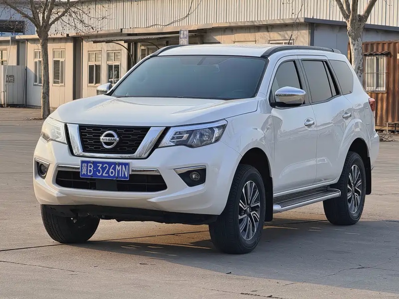 Nissan Terra