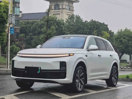 Li Auto L7 2023