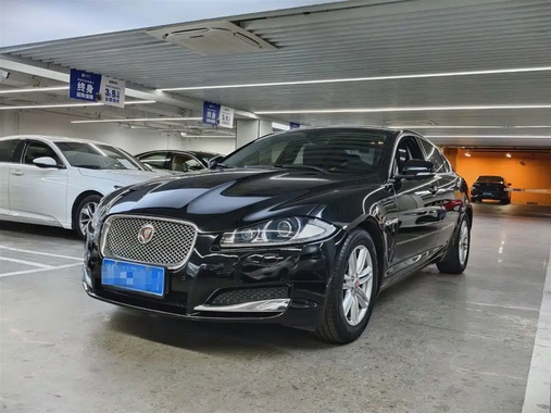 Jaguar XF 2015