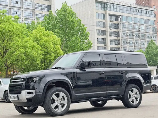 Land Rover Defender 2024