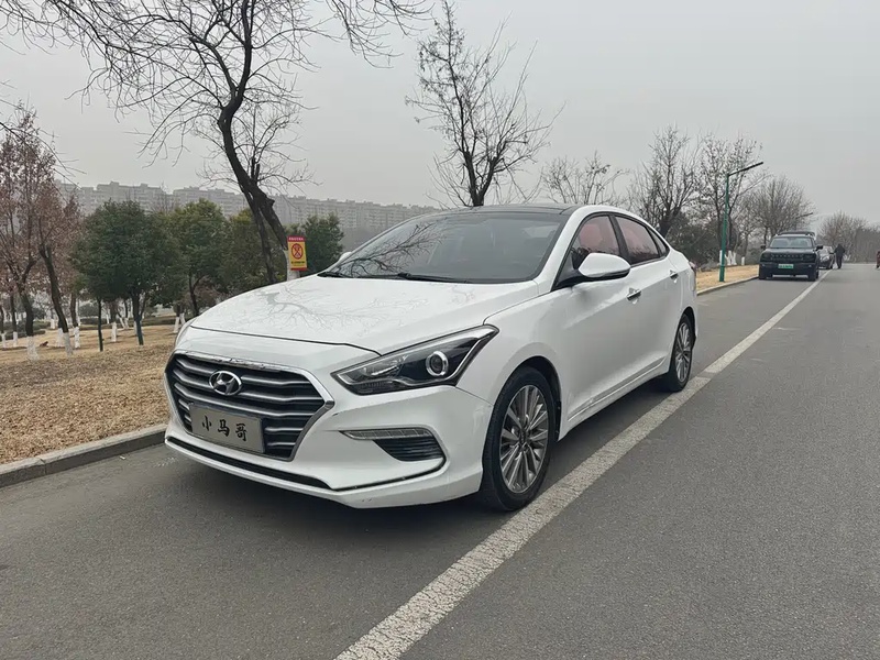 Hyundai Mistra