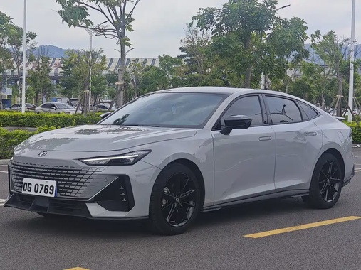 Changan UNI-V 2022