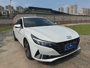 Hyundai Elantra 2022