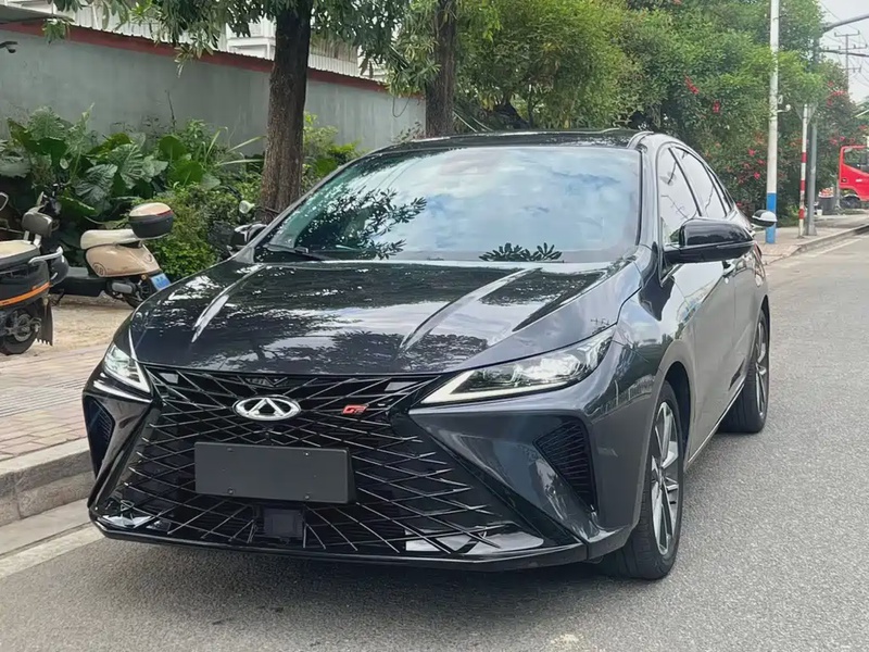 Chery Arrizo 5