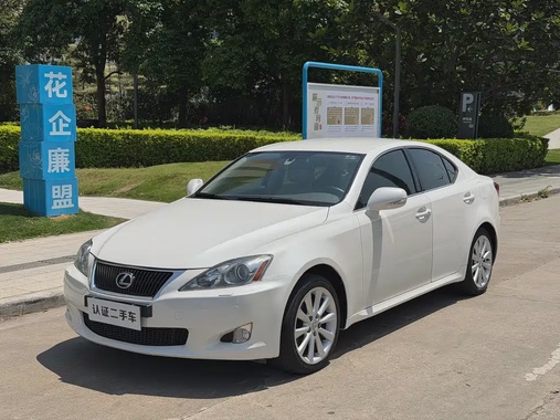 Lexus IS 2009