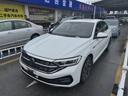 Volkswagen Sagitar 2022