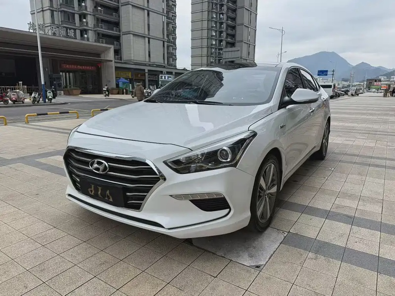 Hyundai Mistra