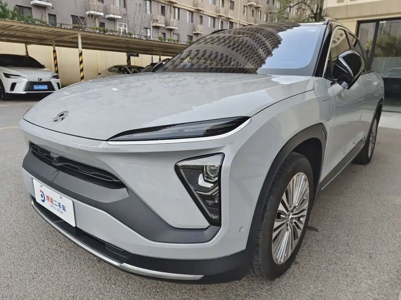 NIO ES6