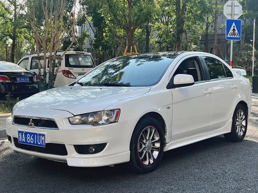 Mitsubishi Lancer 2012