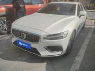 Volvo S60 2022