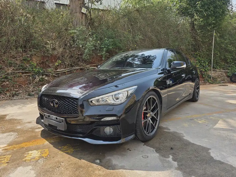 Infiniti Q50