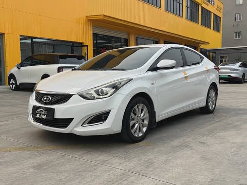 Hyundai Elantra 2016