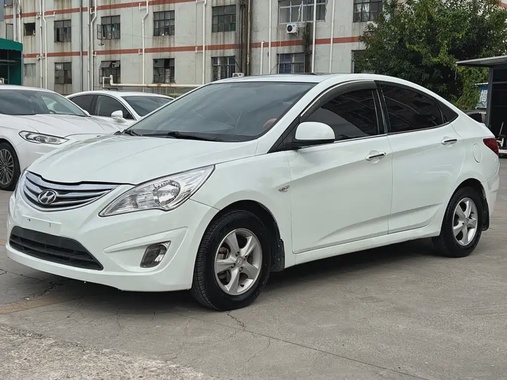 Hyundai Verna 2013