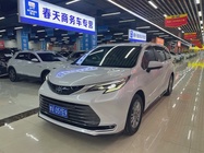Toyota Sienna 2022
