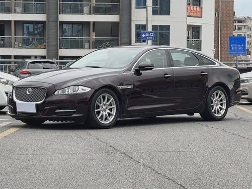 Jaguar XJ 2015