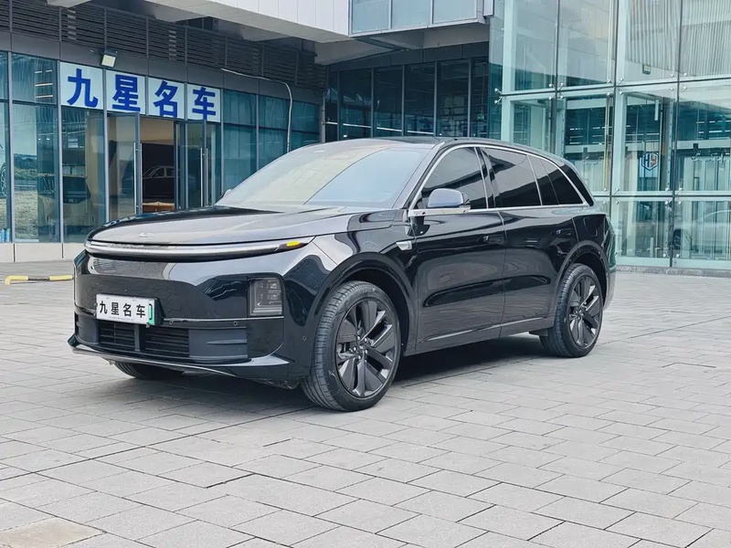 Li Auto L6