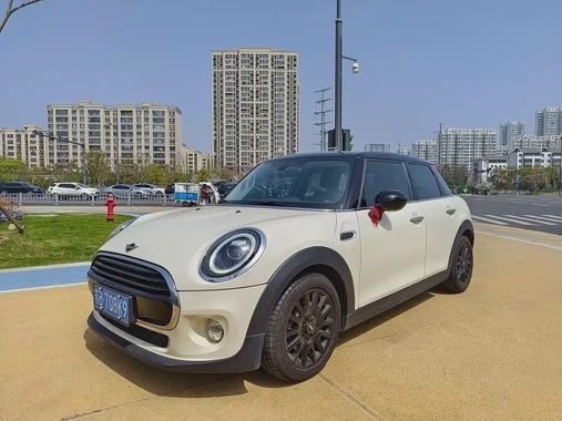 MINI Other 2019