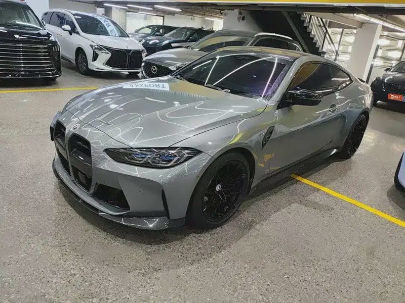 BMW M4