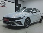 Hyundai Elantra 2025