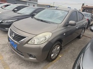 Nissan Sunny 2012