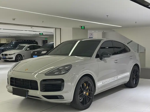 Porsche Cayenne 2022